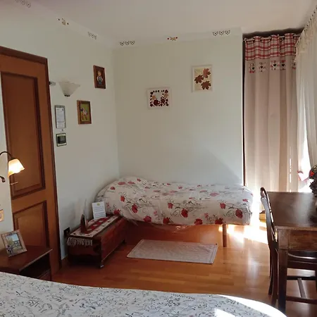 Au Petit Bonheur 3* Сент-Винсент