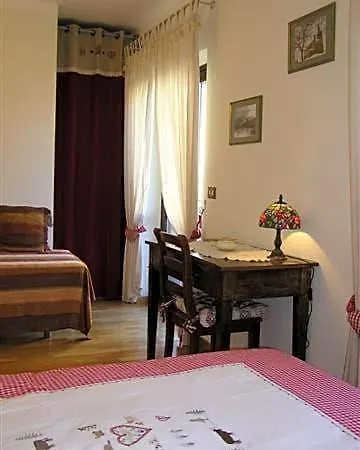 Au Petit Bonheur