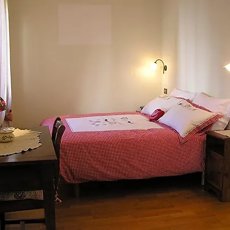 Au Petit Bonheur فندق مبيت وإفطار سانت فينسنت
